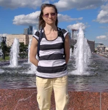 С медицинским образованием - Харькова Елена Борисовна