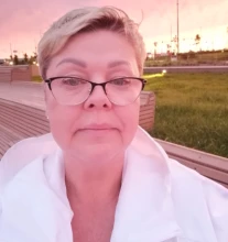 Попова Оксана Валерьевна