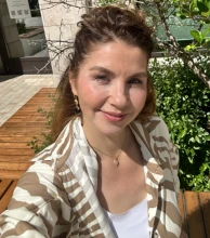 Леонова Анна