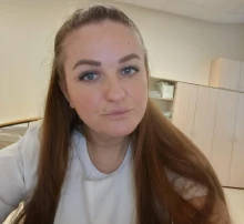 С медицинским образованием - Бондаренко Елена Анатольевна